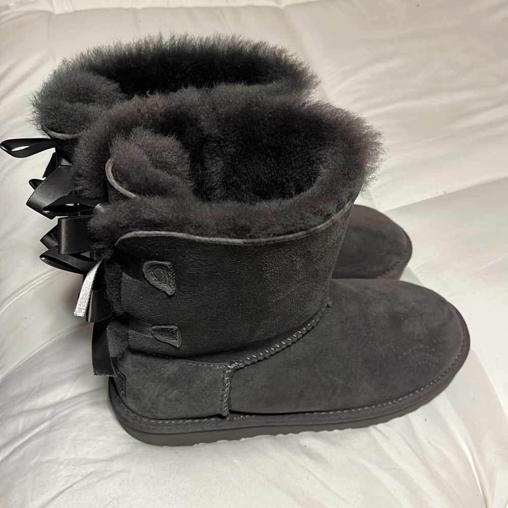 Storm Gray - image 4